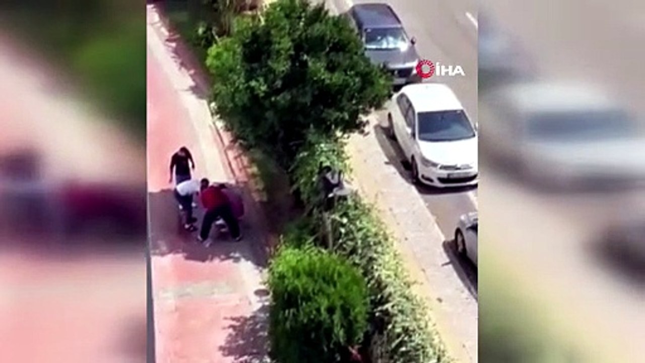Ağızlığı olmayan pitbull küçük kıza saldırdı!