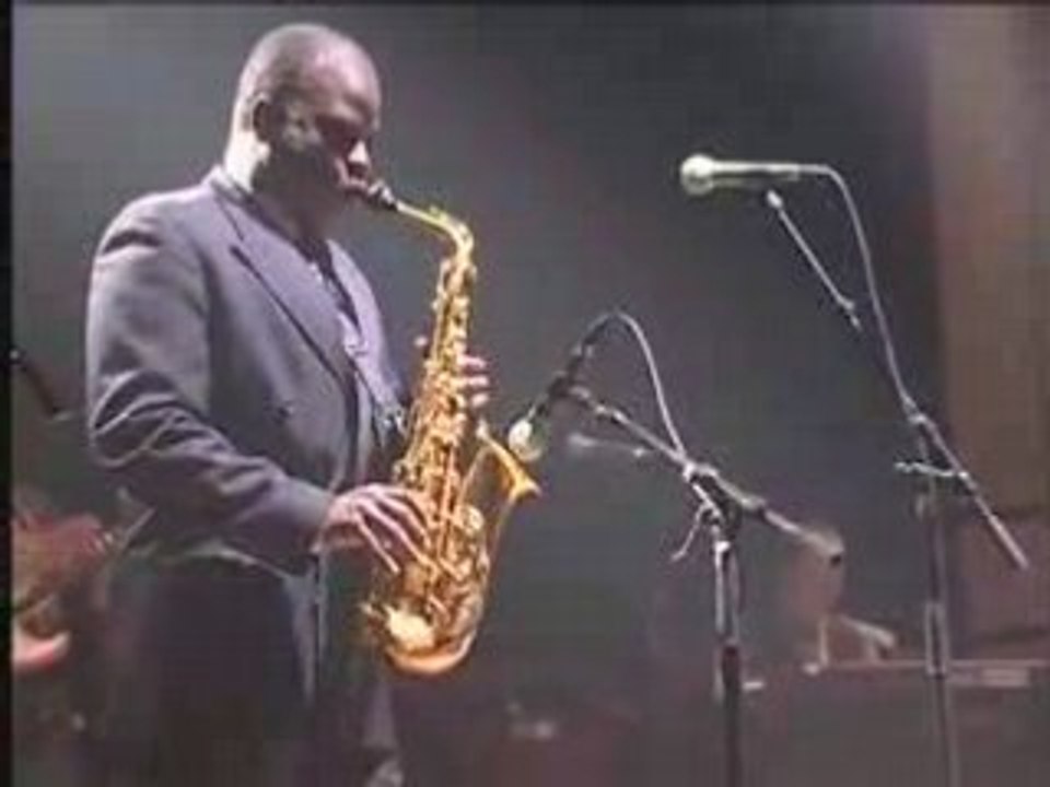 Maceo Parker LIVE Pass The Peas