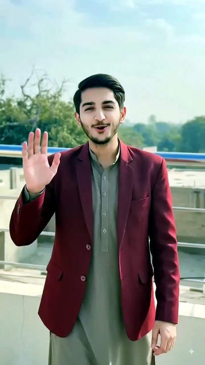My name is Jam Zulqarnain Facebook page ko follow Karen 3 August Motu patlu Jam Zulqarnain Ghar parcham lagaega #vlog #14August