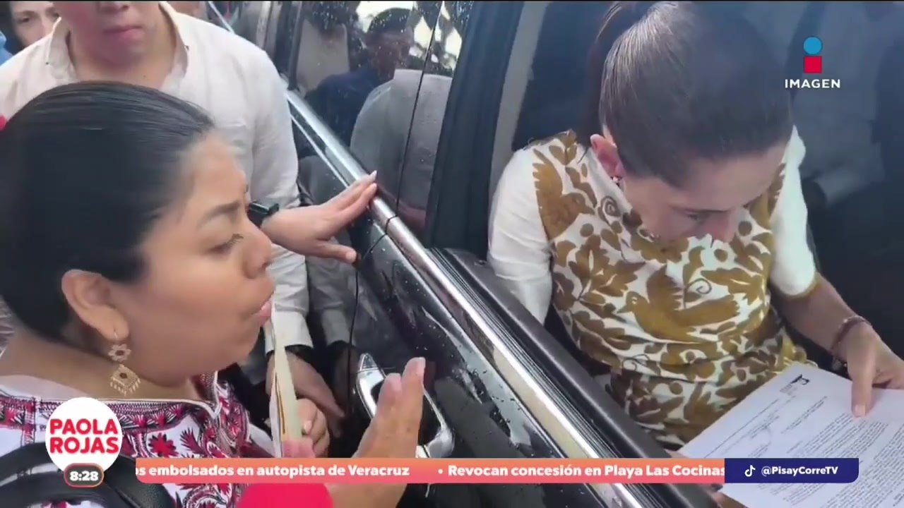 CNTE intercepta a Sheinbaum durante visita a Oaxaca | De Pisa y Corre con Paola Rojas