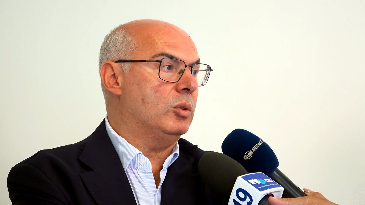 Messina, il crollo a Pistunina. Parla la cinese titolare del bazar: "Sentivamo vibrazioni da molti giorni e avevamo avvertito la proprietà"