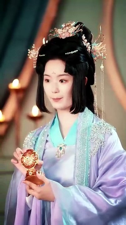 From Widow to Empress