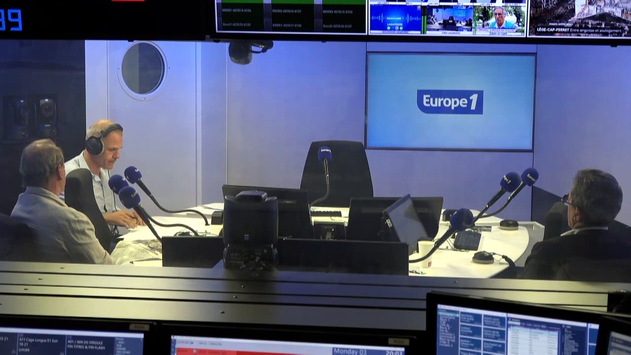 Var : l'incendie reste contenu, les pompiers toujours mobilisés