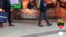 WROCŁWIA GALERIA SKLEP APPLE CCC LOTTA