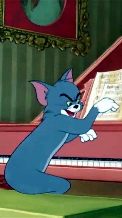 Sleeping Tom Funny Scene | Tom & Jerry Classic Cartoon Highlights