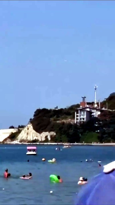 Al menos siete muertos tras la caída de un dron en una playa repleta de turistas en Rusia