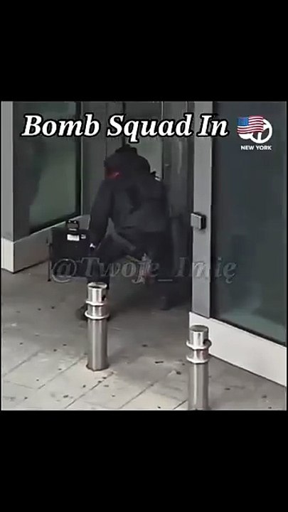 Russian Bomb Squad in Action! 🇷🇺 High-Stakes Explosive Disposal