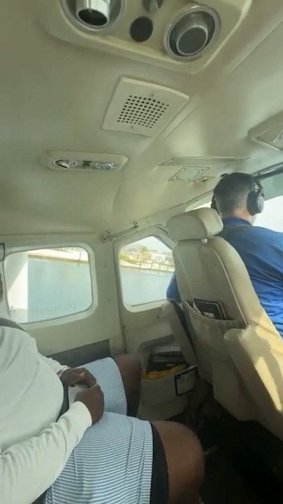 Moment Seaplane Crashes With Tourists in the Bahamas