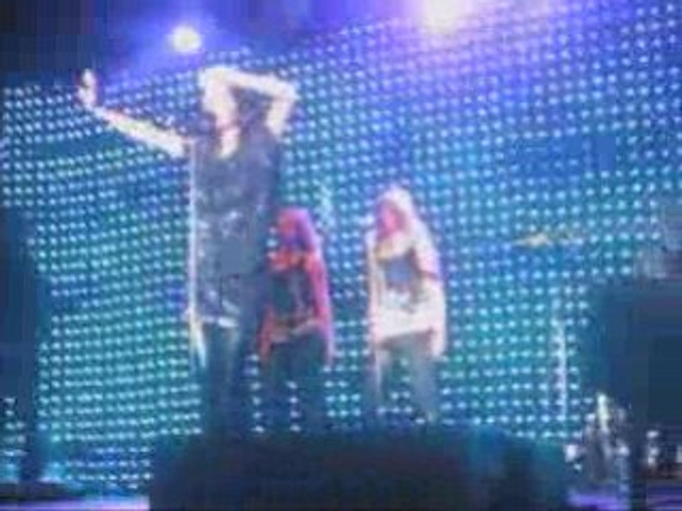 Jeniifer Place d'armes