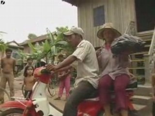 People Eating Spiders