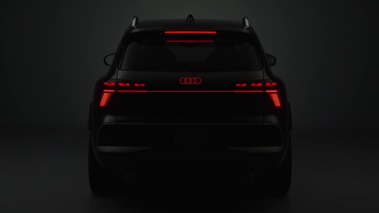 Audi SQ9 SUV Exterior Design in Night Studio