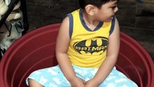 Naay bag-ong kaligoanan si Grey