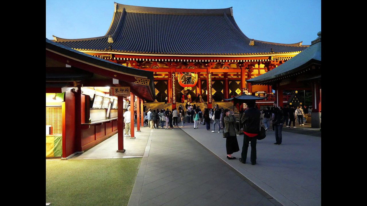 Senso-ji Temple: At night, the temple buildings exude a unique charm