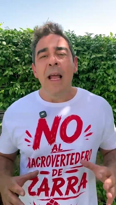 Pablo Chiapella en contra del macrovertedero de Zarra