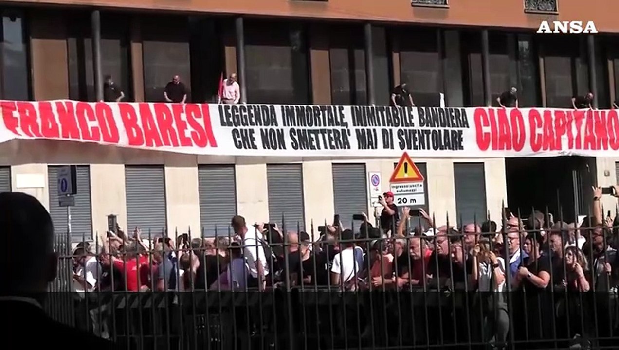 Funerali Baresi, il ricordo di ex compagni e istituzioni: "Era un padre, un'icona del calcio"