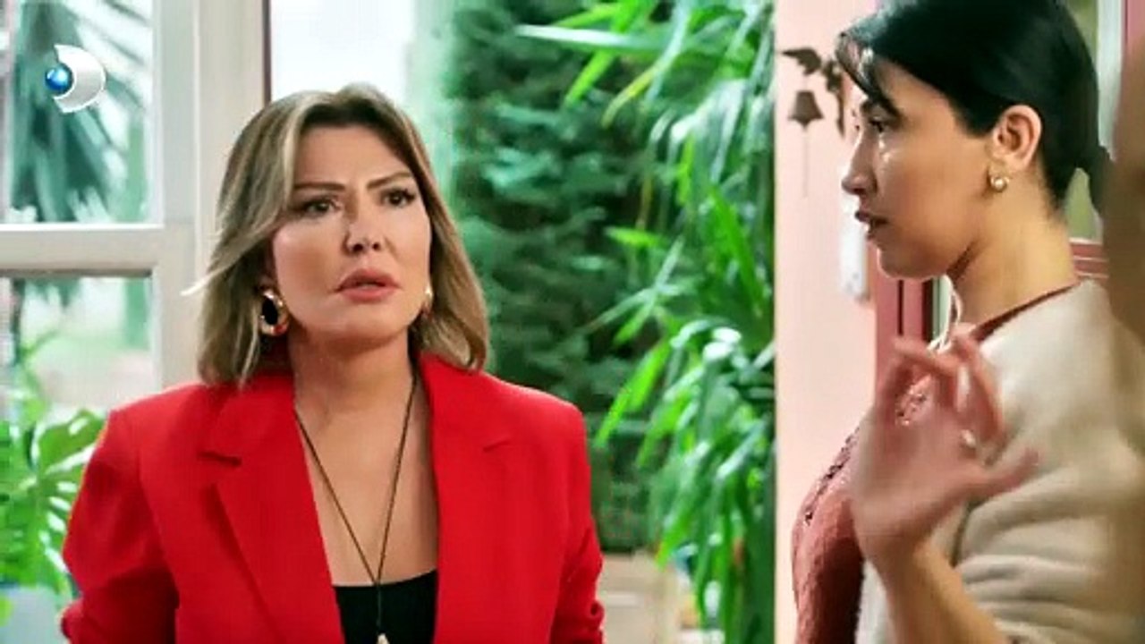 Annesi yıllar sonra yeniden psikolojisini bozuyor! Güller ve Günahlar Özel Klip
