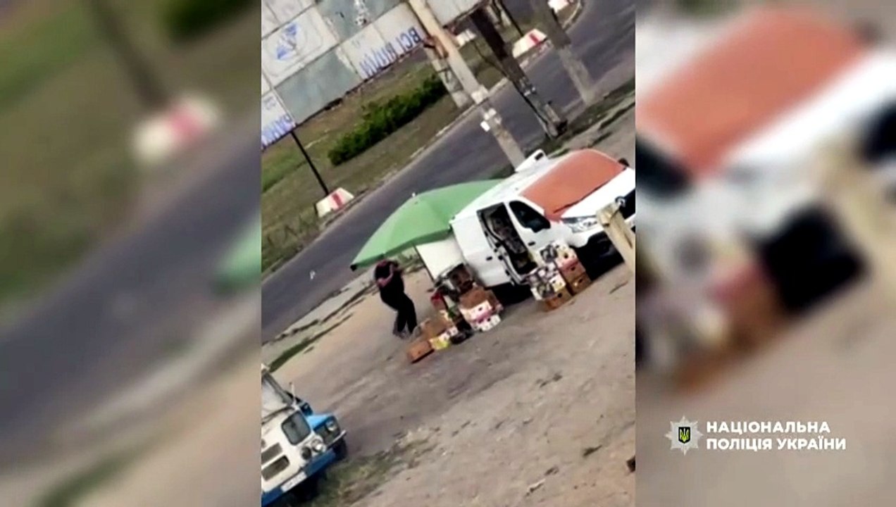Drone insegue verduraio a Kherson, il video riaccende le polemiche sugli attacchi dei russi ai civili ucraini