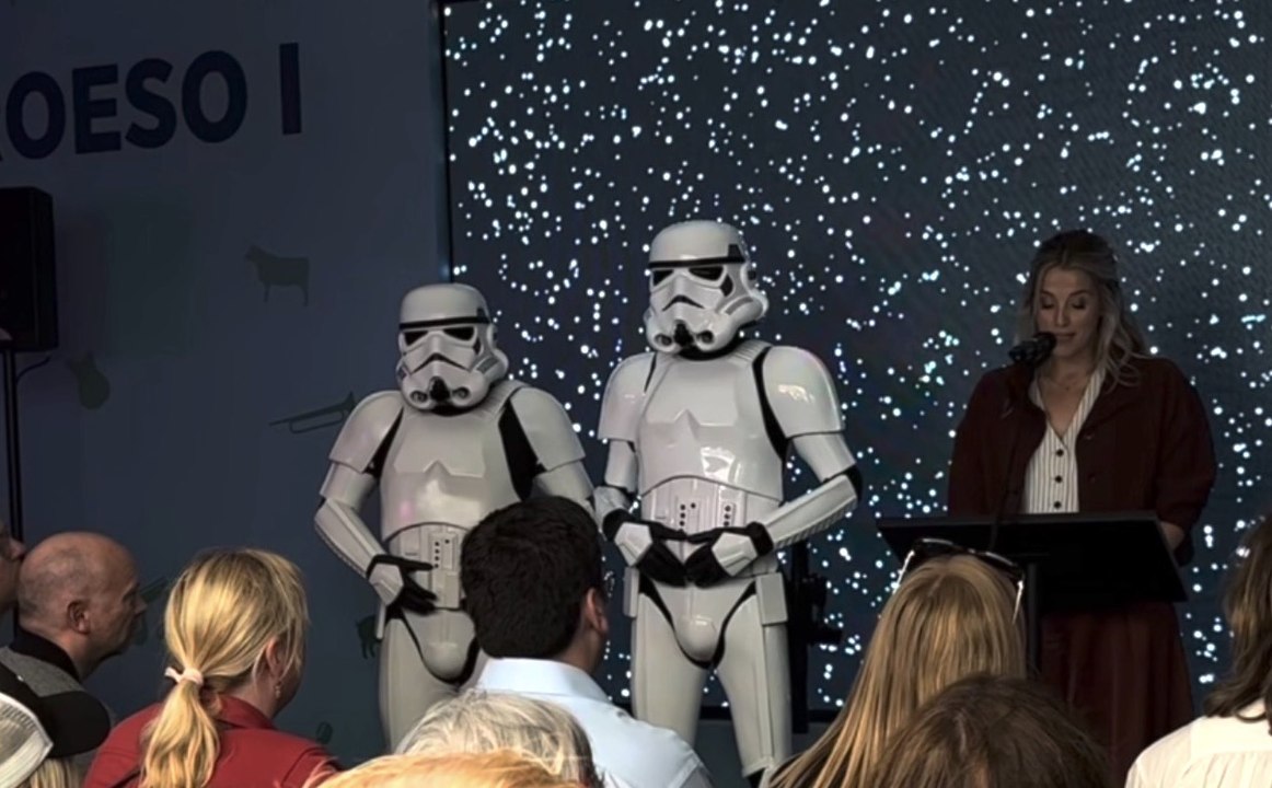 Eisteddfod in Pembrokeshire announces Star Wars to be dubbed in Welsh!