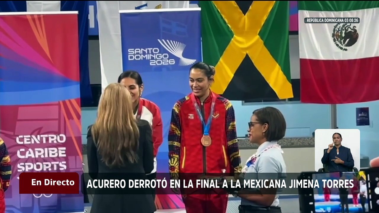 Anabella Acurero se galardona la medalla de oro al ganar la final de esgrima