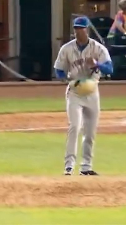 Mets call up viral Jefry Yan who celebrates strikeouts