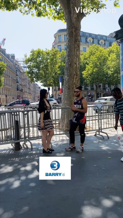 Il est jaloux😂