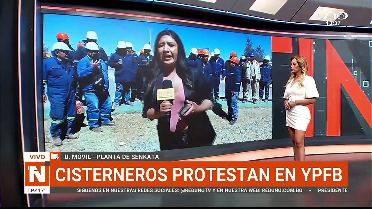 Cisterneros protestan en YPFB