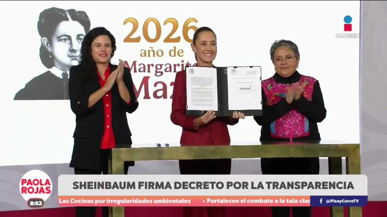 Sheinbaum firma decreto para fortalecer transparencia en el Gobierno Federal | De Pisa y Corre