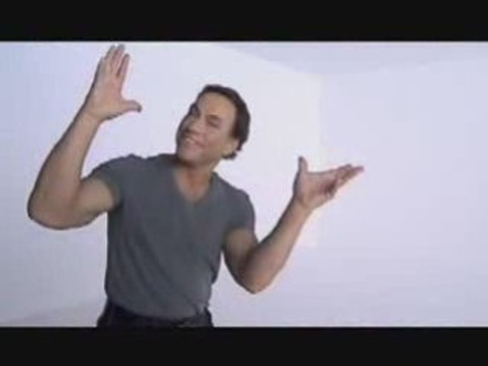 Jean Claude Van Damme ( Sheep = Mouton )