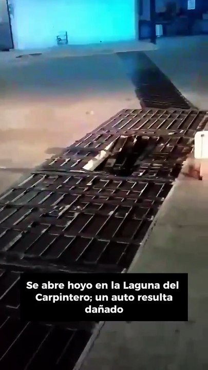 Se acaba de abrir un hoyo en una de las canaletas