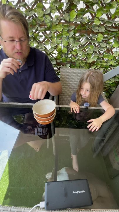 Elle est trop drôle 🤣 #familyfun #perefille #humor #jeux