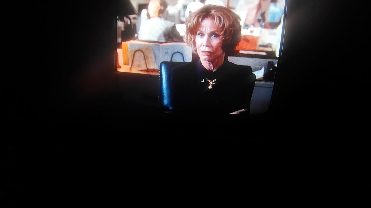 Payback movie part 2 starring Mary tyler moore and ed aznar, 20:01 minutes into the movie