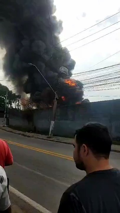 Incêndio em Itaquaquecetuba
