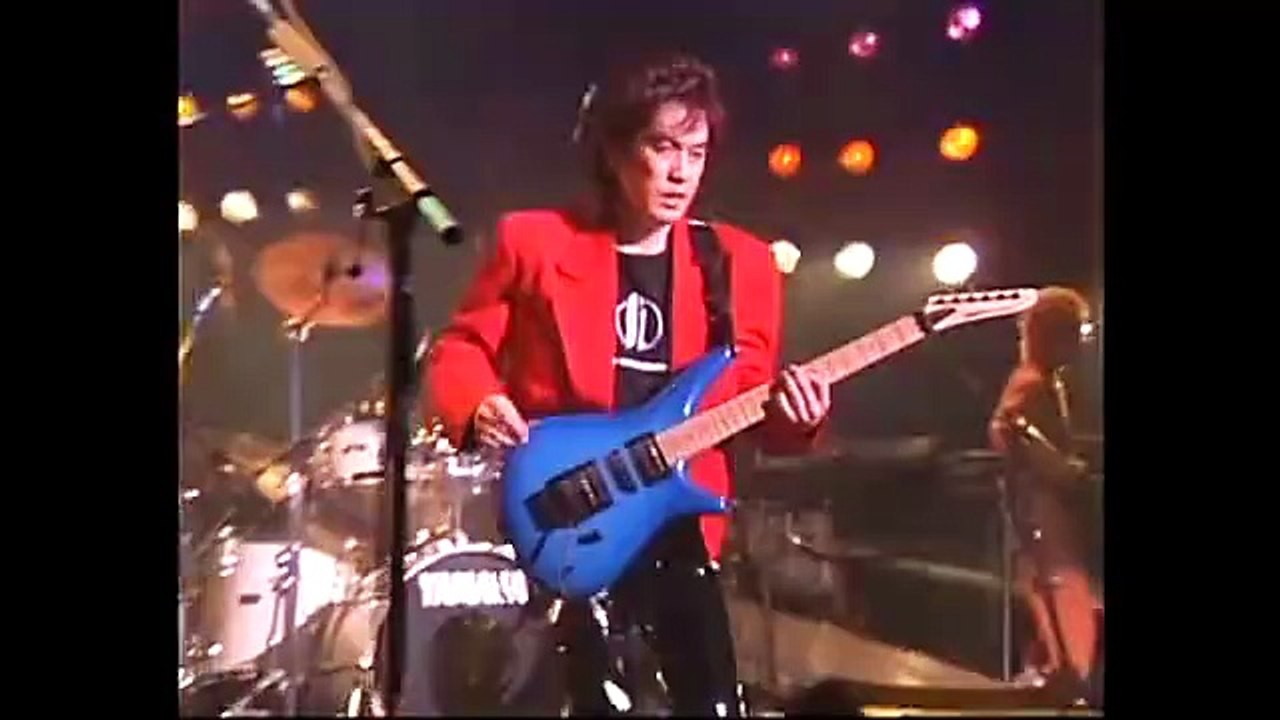 B'z / LADY-GO-ROUND(B'z LIVE-GYM “BREAK THROUGH”)