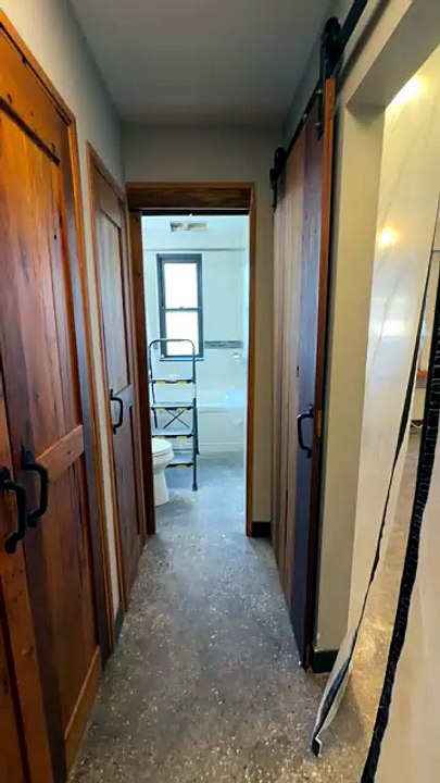 15-bathroom
