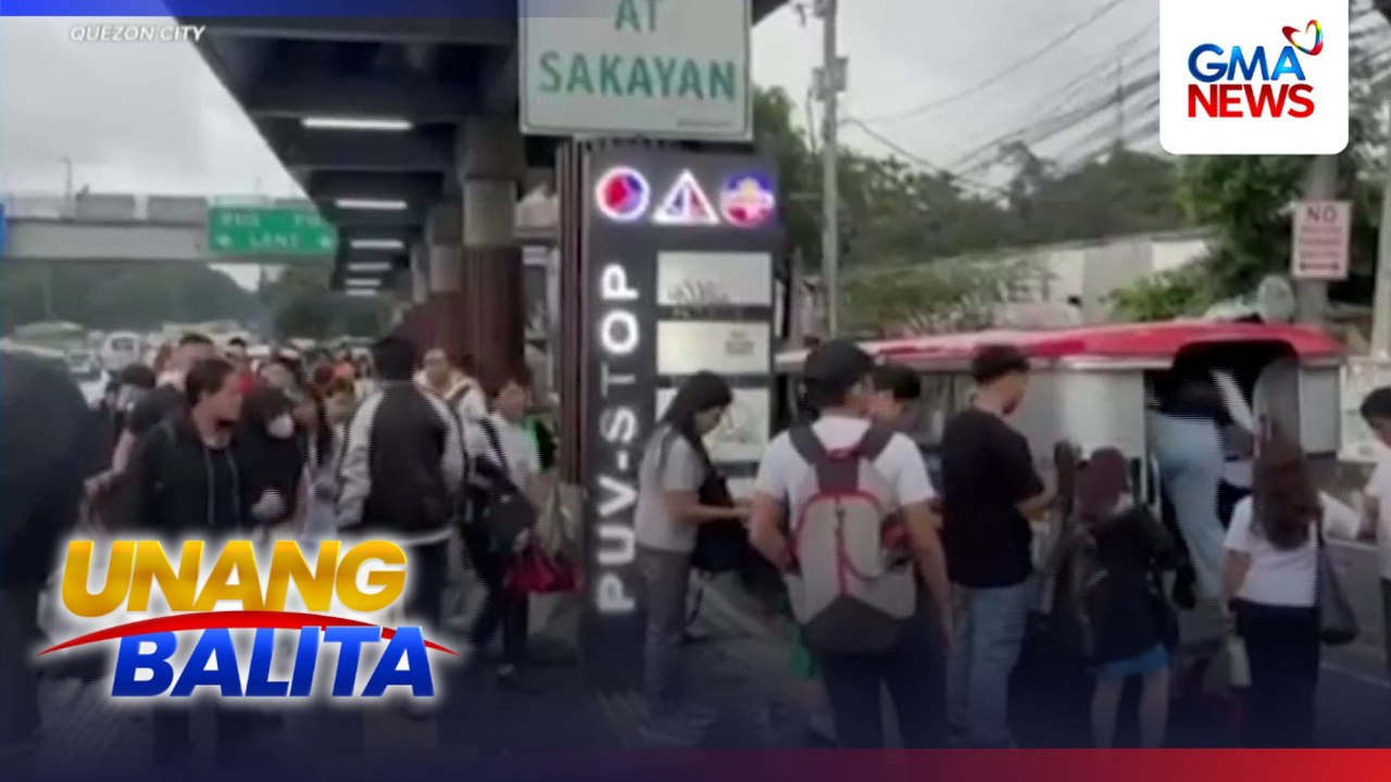 Ilang commuter, nahirapang sumakay dahil maulan | Unang Balita