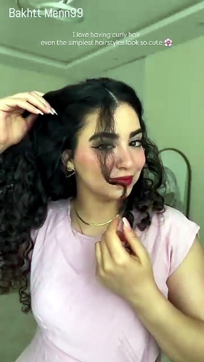 Easy Everyday Curly Hairstyle Tutorial