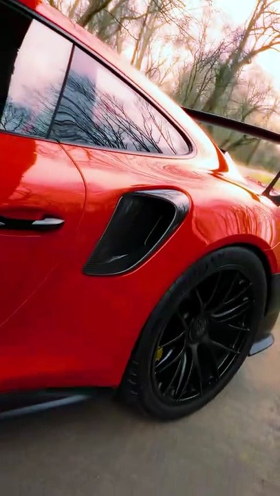 Porsche GT2 RS