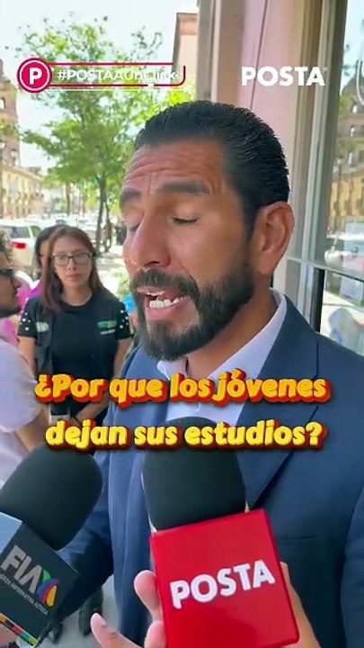 📉 ¡Buenas noticias para la educación en Durango! La deserción escolar en preparatoria disminuyó 📚🎒