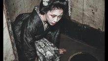 陰に座る