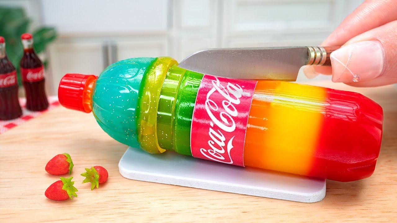 Yummy Miniature Rainbow Coca-Cola Jelly From Mi...