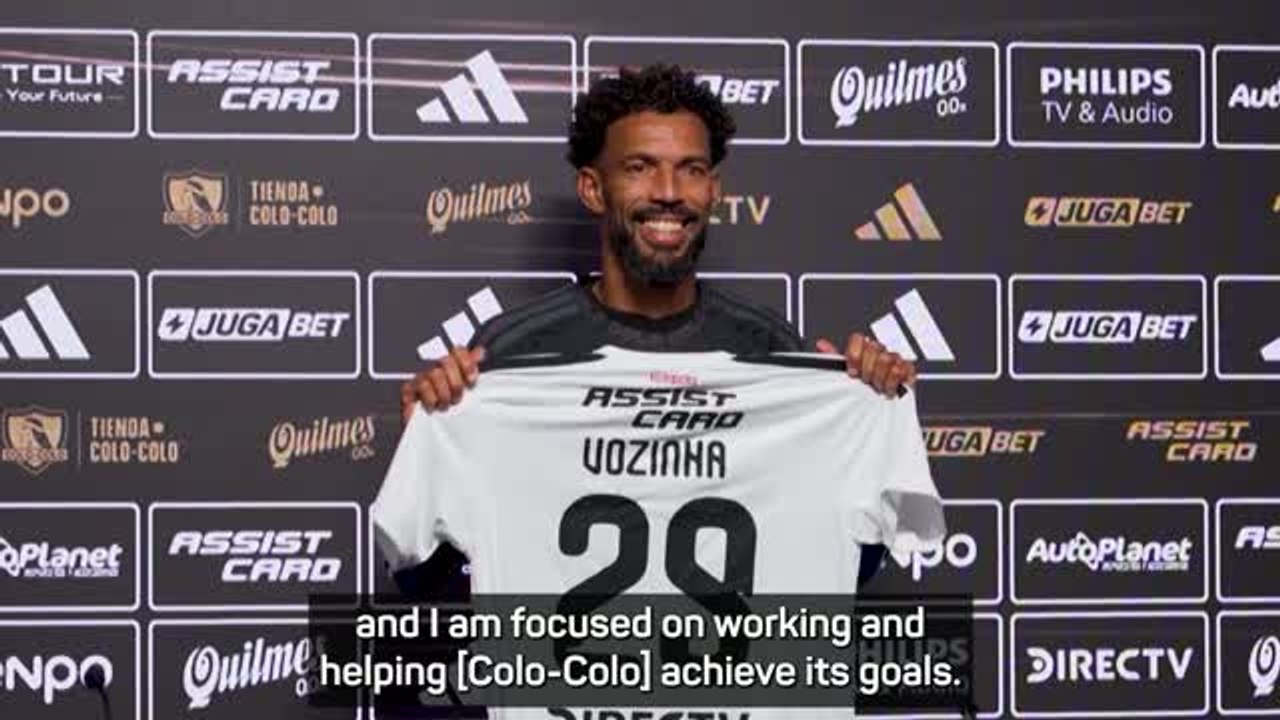 'No pressure' - World Cup hero Vozinha unveiled at Colo-Colo