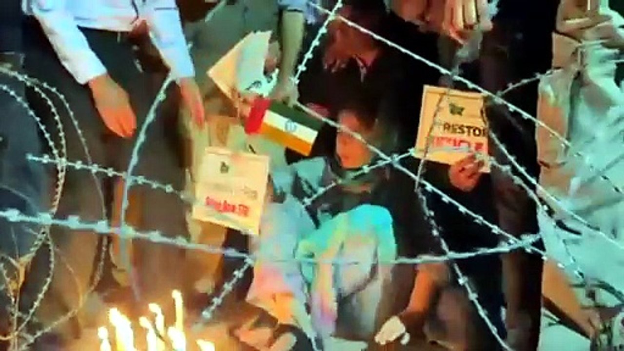 دفعہ 370 کی منسوخی کی برسی پر جموں وکشمیر میں کہیں احتجاج اور کہیں جشن کی تیاری
