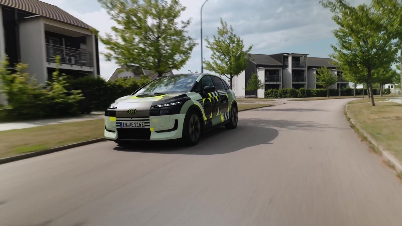 Audi A2 e-tron with design livery Driving Video