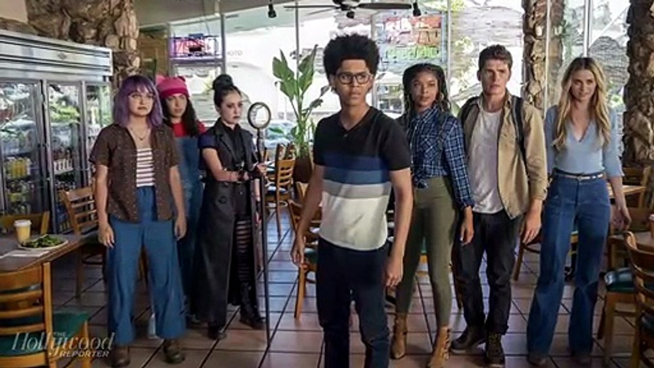 Marvel Drama 'Runaways' to End With Season 3 on Hulu | THR News [Full Movie]