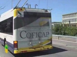 Line 10 bus stop perf