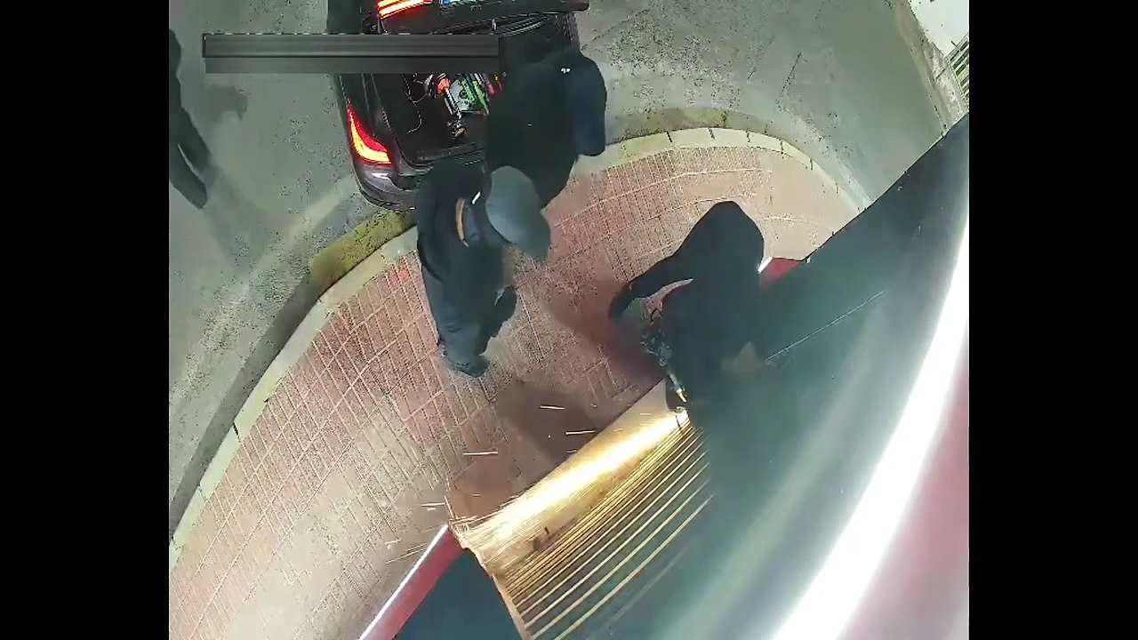 Detienen a los ladrones que saquearon un banco en Ontur