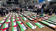 Gaza entierra a 112 parientes, el mayor funeral de una misma familia en la Franja