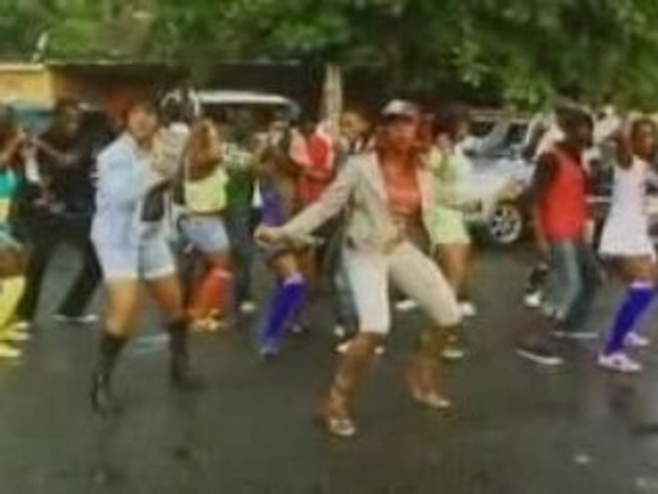 Macka_diamond-hula_hoop