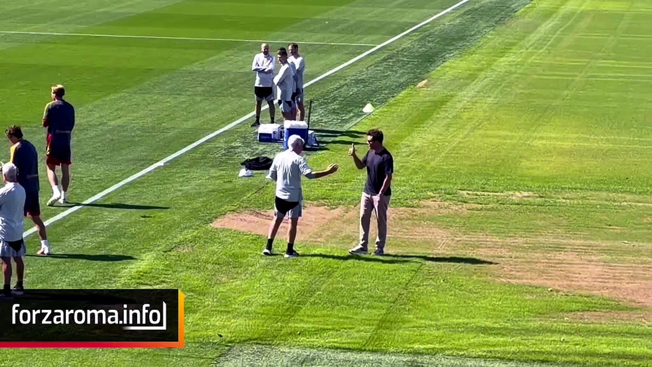 Gasperini e Ryan Friedkin insieme a Cardiff: il cenno d'intesa in campo tra i due