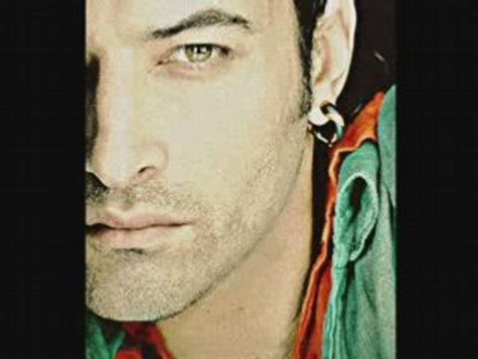 Ali güven yanımda ol dinle izle